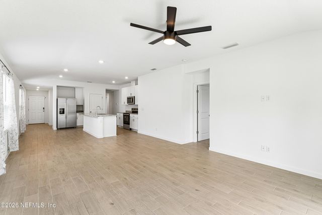 3573 BELLA SERA Lane, Green Cove Springs, FL 32043