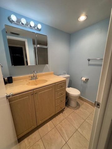 107 Flanders, Delray Beach, FL 33484