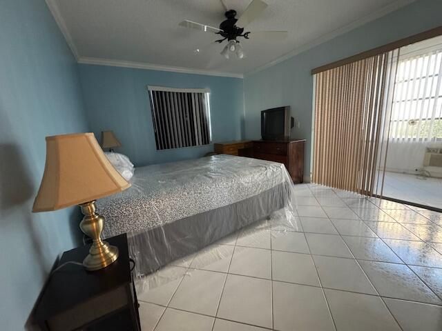 107 Flanders, Delray Beach, FL 33484