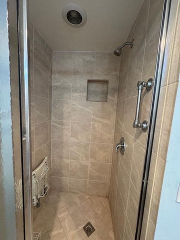 107 Flanders, Delray Beach, FL 33484