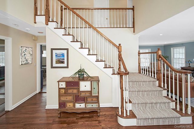 415 Sarles Street, Mount Kisco, NY 10549