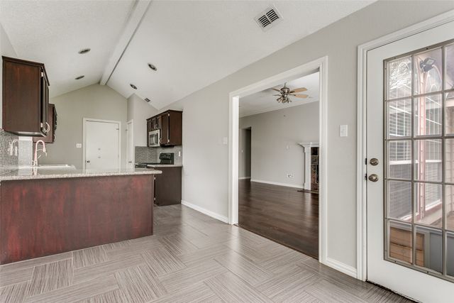 2704 Scrimshire Court, Euless, TX 76039