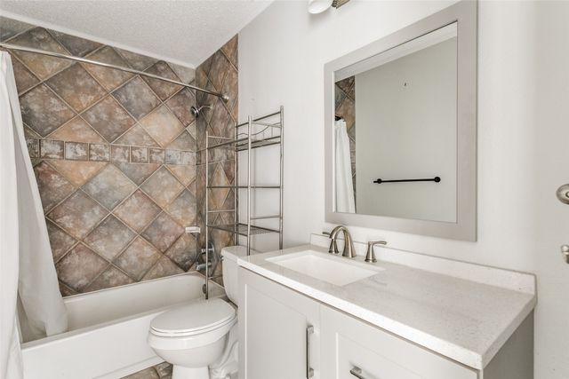 2704 Scrimshire Court, Euless, TX 76039