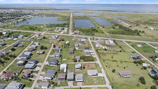 2117 Second Street, Port Bolivar, TX 77650