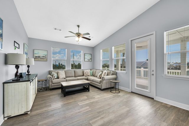 2117 Second Street, Port Bolivar, TX 77650