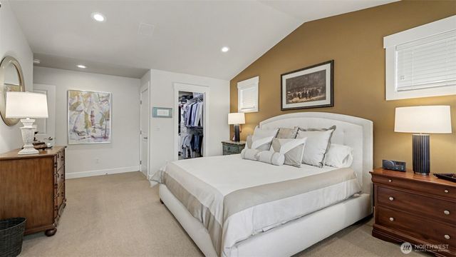 1110 N 27th Place, Renton, WA 98056