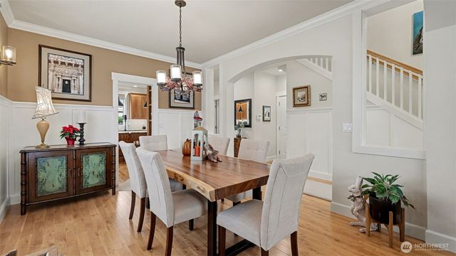 1110 N 27th Place, Renton, WA 98056