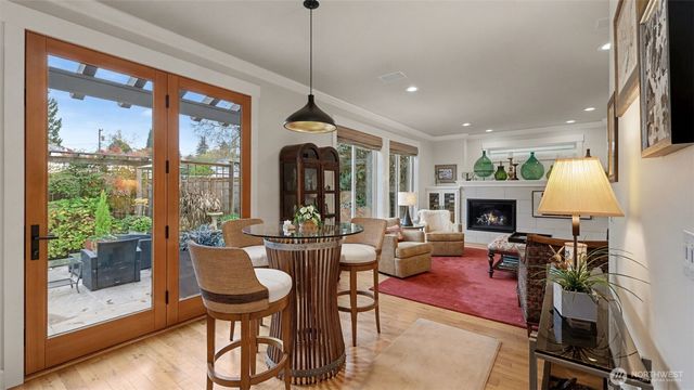 1110 N 27th Place, Renton, WA 98056