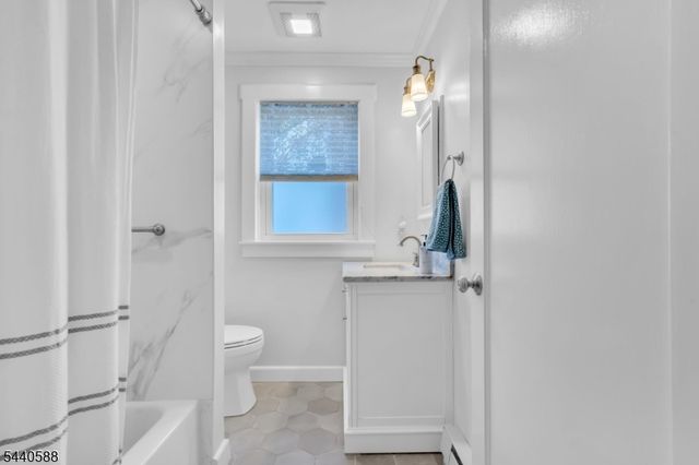 1141 Gresham Rd, Plainfield City, NJ 07062