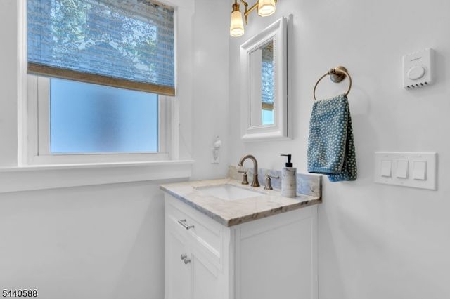 1141 Gresham Rd, Plainfield City, NJ 07062