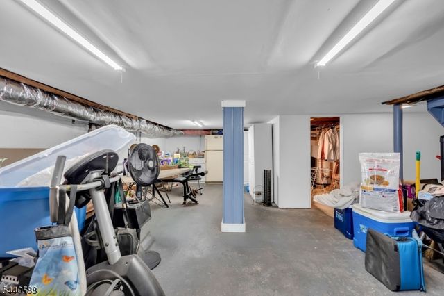 1141 Gresham Rd, Plainfield City, NJ 07062