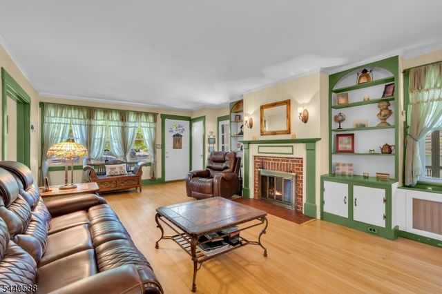 1141 Gresham Rd, Plainfield City, NJ 07062