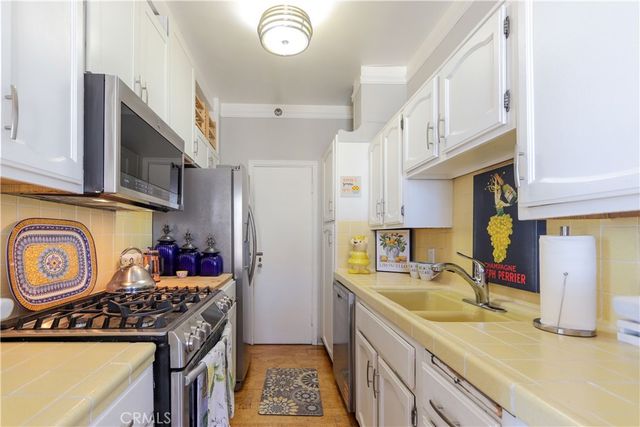 800 E Ocean 1203, Long Beach, CA 90802