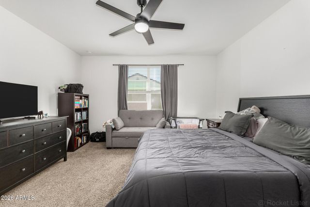 1977 W SHELLY Avenue, Apache Junction, AZ 85120