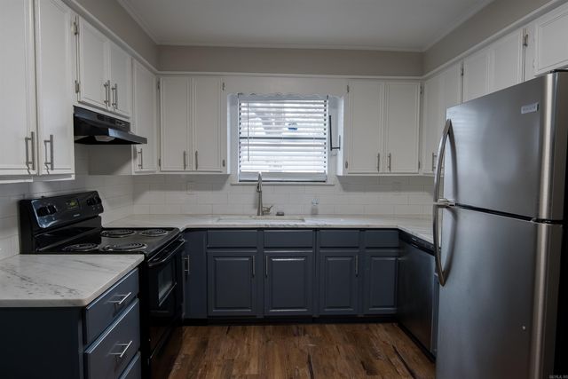 408 W 4Th St, North Little Rock, AR 72114