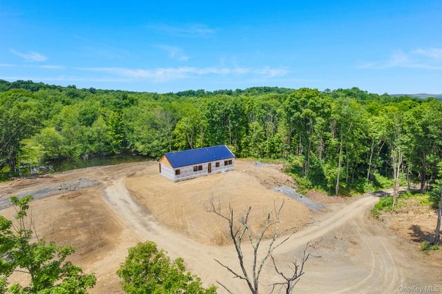 625 Traver Road, Pleasant Valley, NY 12569