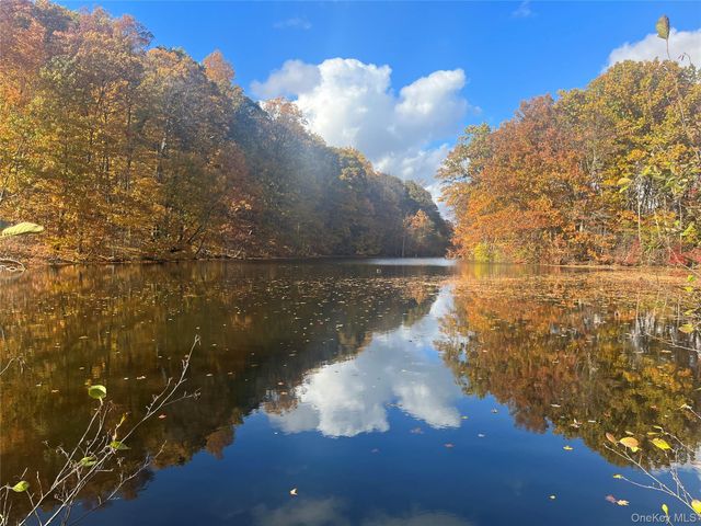 625 Traver Road, Pleasant Valley, NY 12569