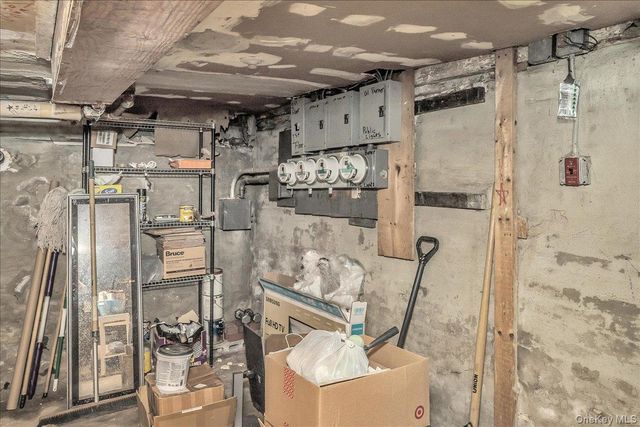 382 Manhattan Avenue, Brooklyn, NY 11211