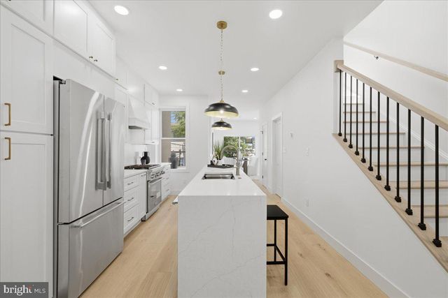 609 HARVARD ST NW, Washington, DC 20001