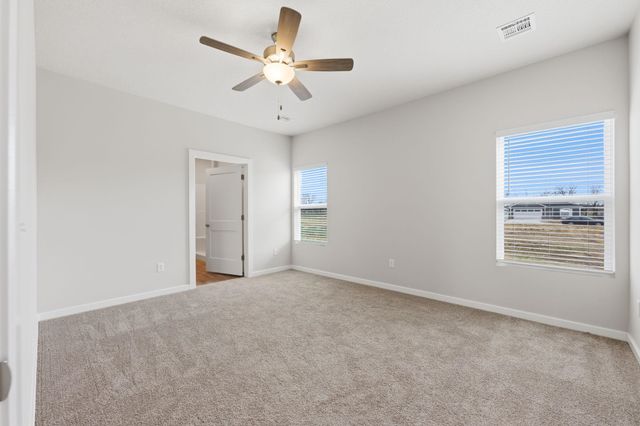 3571 E Hollandale St, Derby, KS 67037