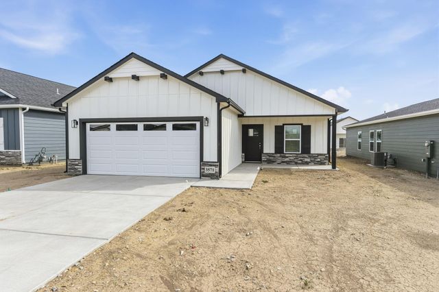 3571 E Hollandale St, Derby, KS 67037
