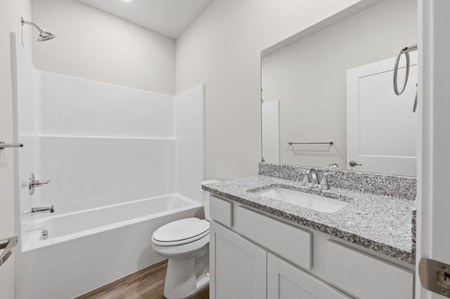 3571 E Hollandale St, Derby, KS 67037