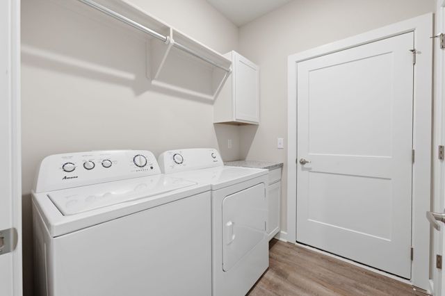 3571 E Hollandale St, Derby, KS 67037