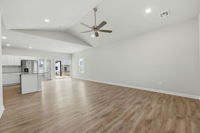 3571 E Hollandale St, Derby, KS 67037