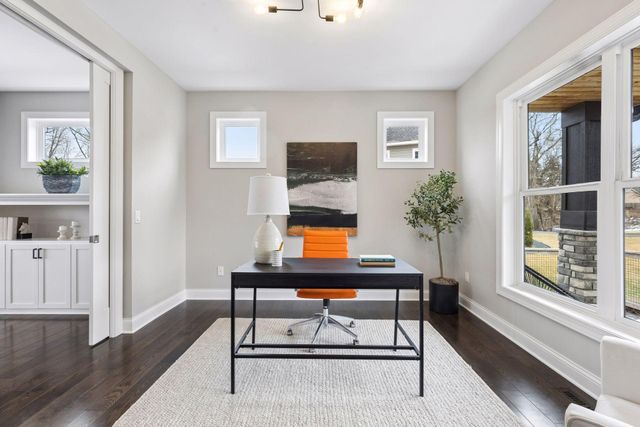 15484 Minnetonka Boulevard, Minnetonka, MN 55345