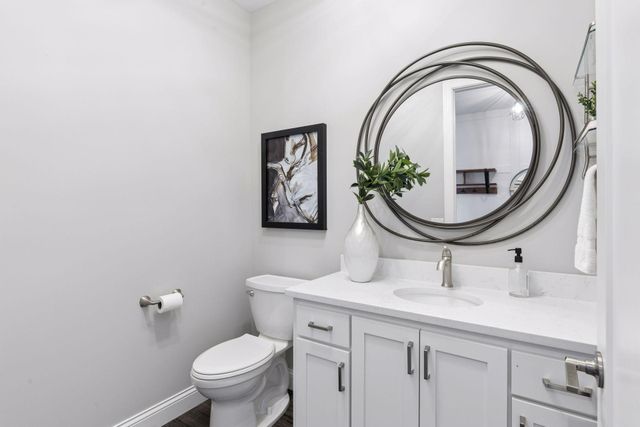 15484 Minnetonka Boulevard, Minnetonka, MN 55345