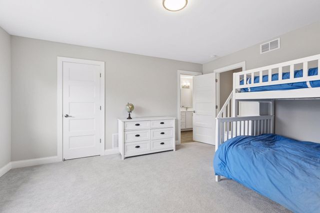 15484 Minnetonka Boulevard, Minnetonka, MN 55345