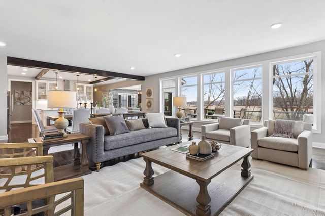 15484 Minnetonka Boulevard, Minnetonka, MN 55345