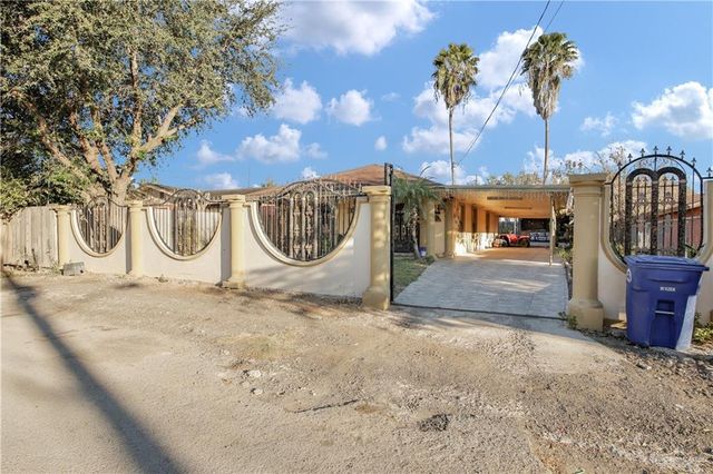 309 Domingo Navarez Street, Rio Grande City, TX 78582