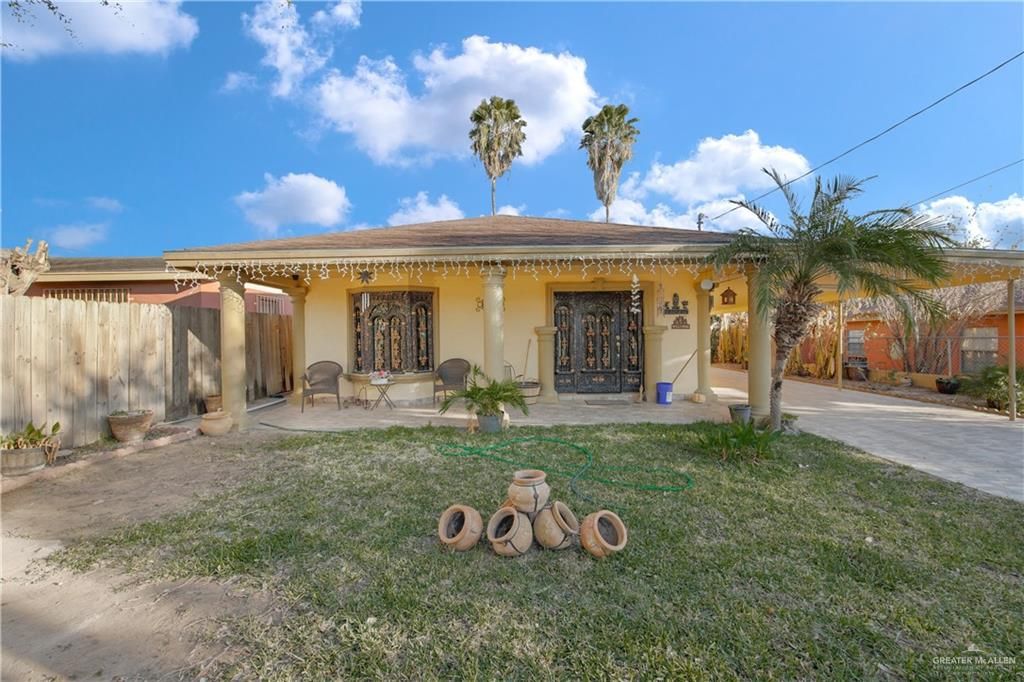 309 Domingo Navarez Street, Rio Grande City, TX 78582