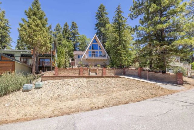 855 Tehama Drive, Big Bear Lake, CA 92315