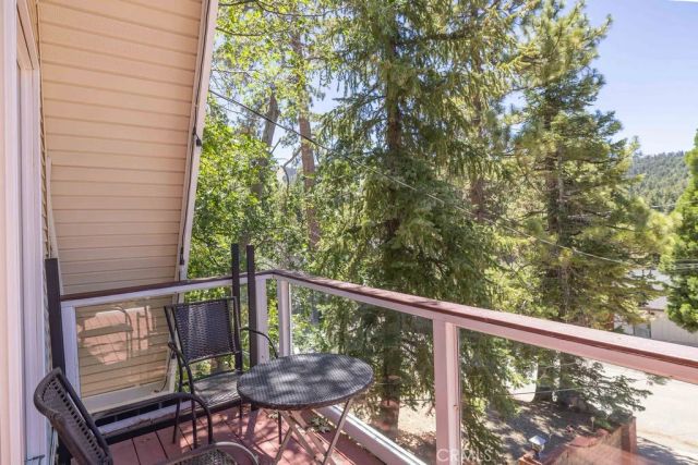 855 Tehama Drive, Big Bear Lake, CA 92315