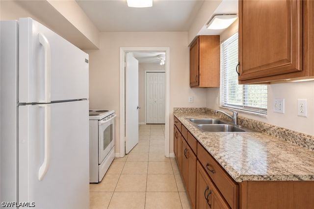 1111 Gifford AVE N, Lehigh Acres, FL 33936