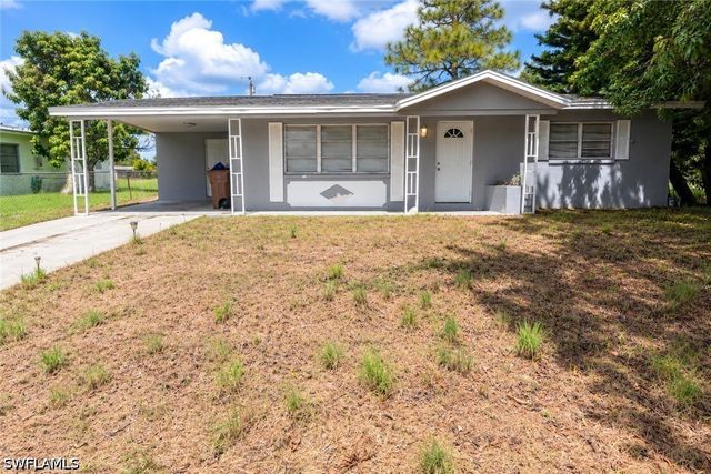 1111 Gifford AVE N, Lehigh Acres, FL 33936