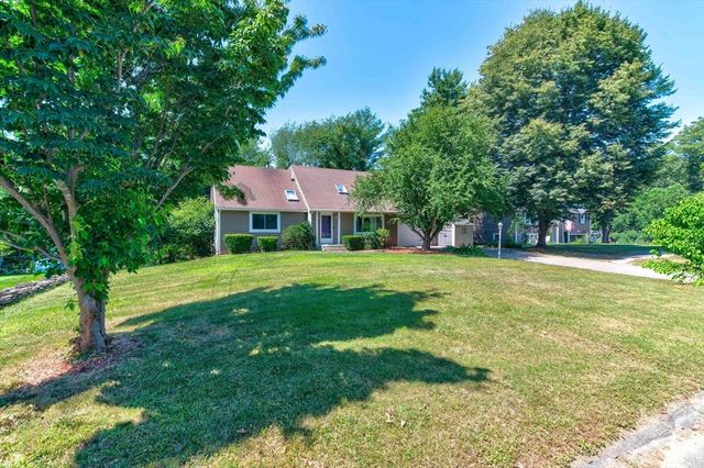 7 Oxyoke Dr, Methuen, MA 01844