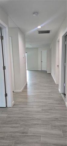 1139 Abrams BLV BLVD, Lee, FL 33971