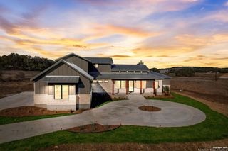 748 Annabelle Ave, Bulverde, TX 78163