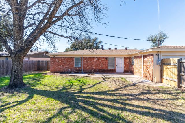 2469 Campus Court, Abilene, TX 79601