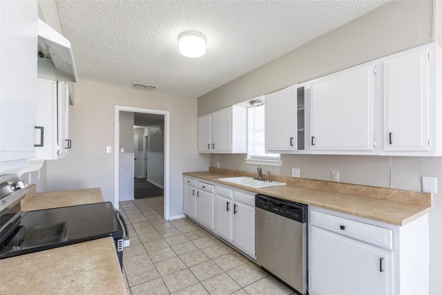 2469 Campus Court, Abilene, TX 79601