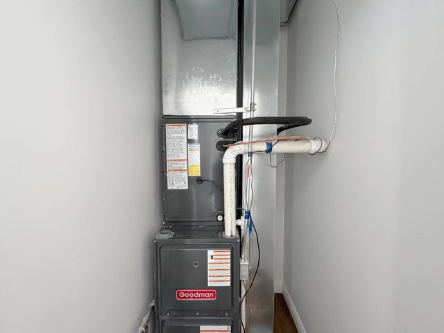 2982 S Lyman Street, Chicago, IL 60608