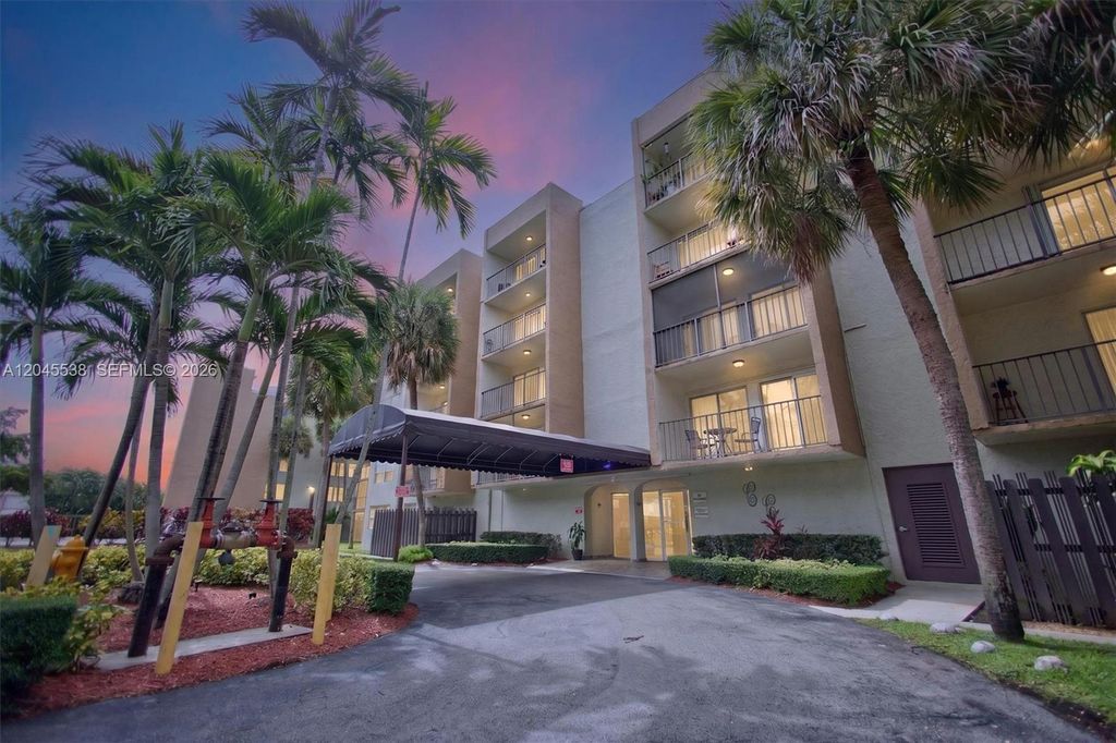 14250 SW 62nd Street 312, Miami, FL 33183
