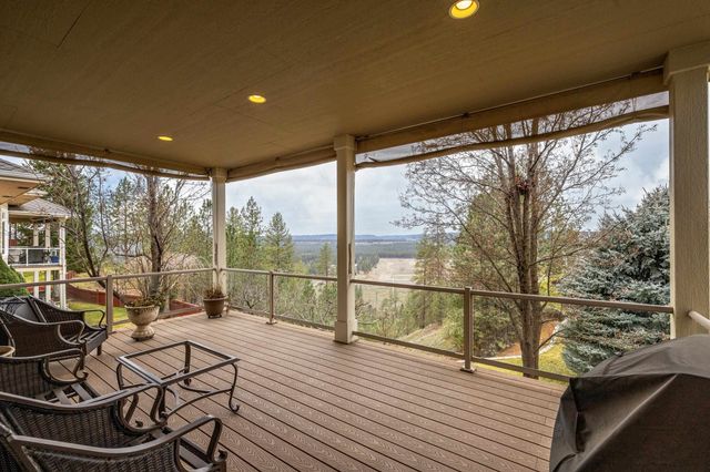 6233 W Shawnee Ave, Spokane, WA 99208