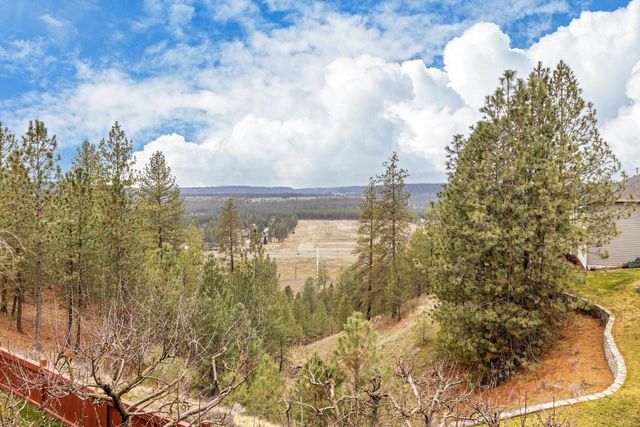 6233 W Shawnee Ave, Spokane, WA 99208