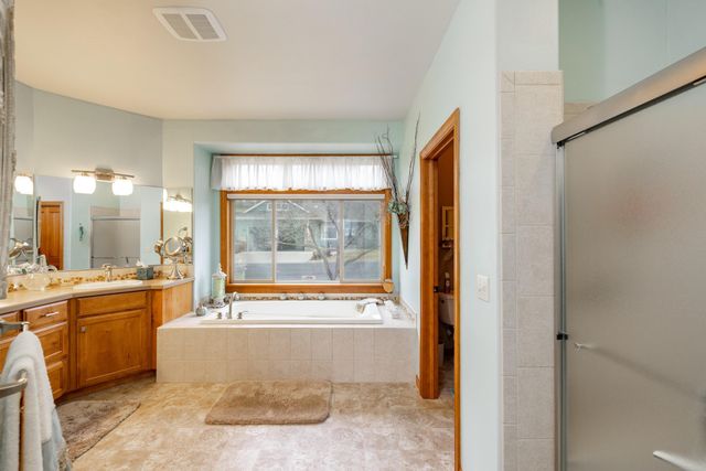 6233 W Shawnee Ave, Spokane, WA 99208