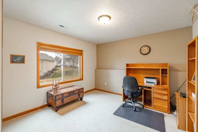 6233 W Shawnee Ave, Spokane, WA 99208