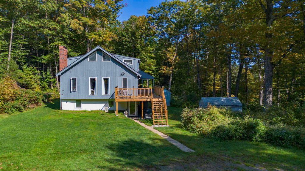 132 Sun and Ski Road, Wilmington, VT 05363